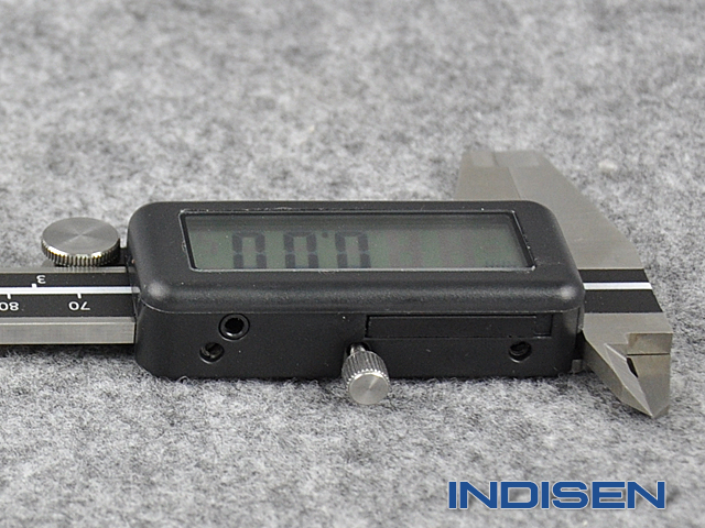0_04Electronic caliper with large display 150MM INDISEN, typ 1216